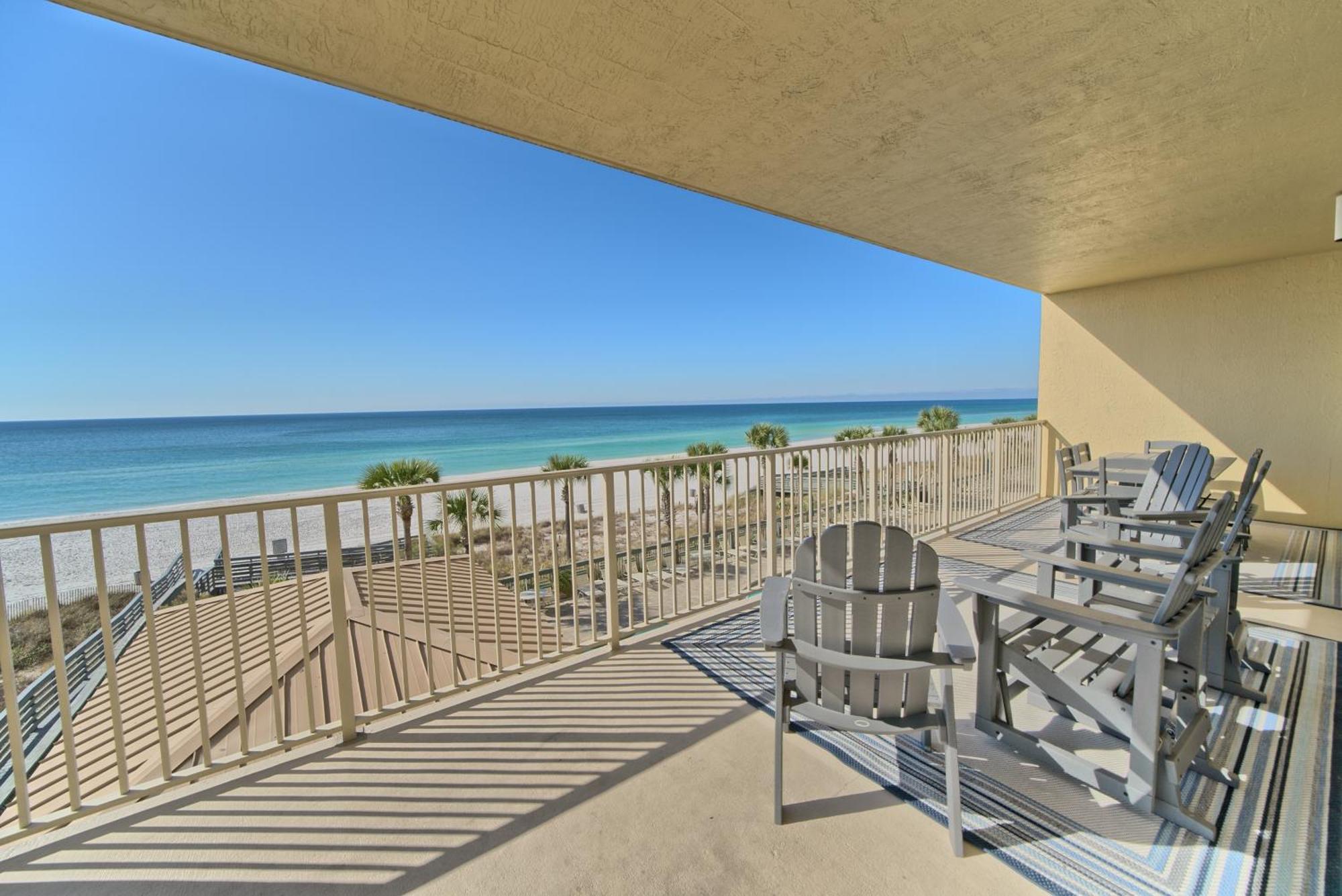 Apartment Oceanfront Retreat With Panoramic Views - 0301 *