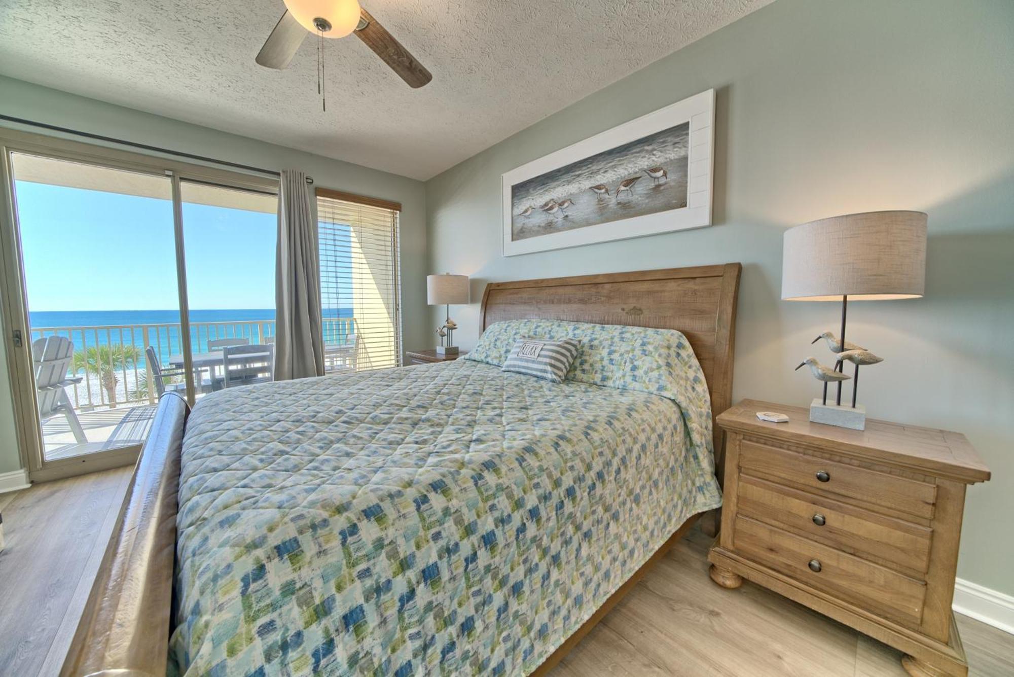 Oceanfront Retreat With Panoramic Views - 0301 Apartment