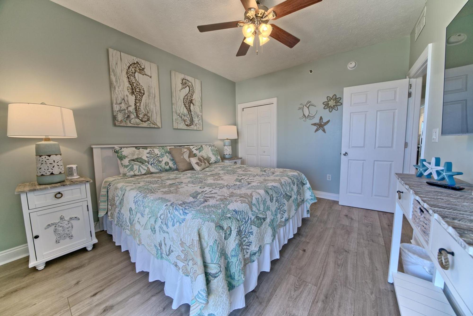 Oceanfront Retreat With Panoramic Views - 0301 Apartment *