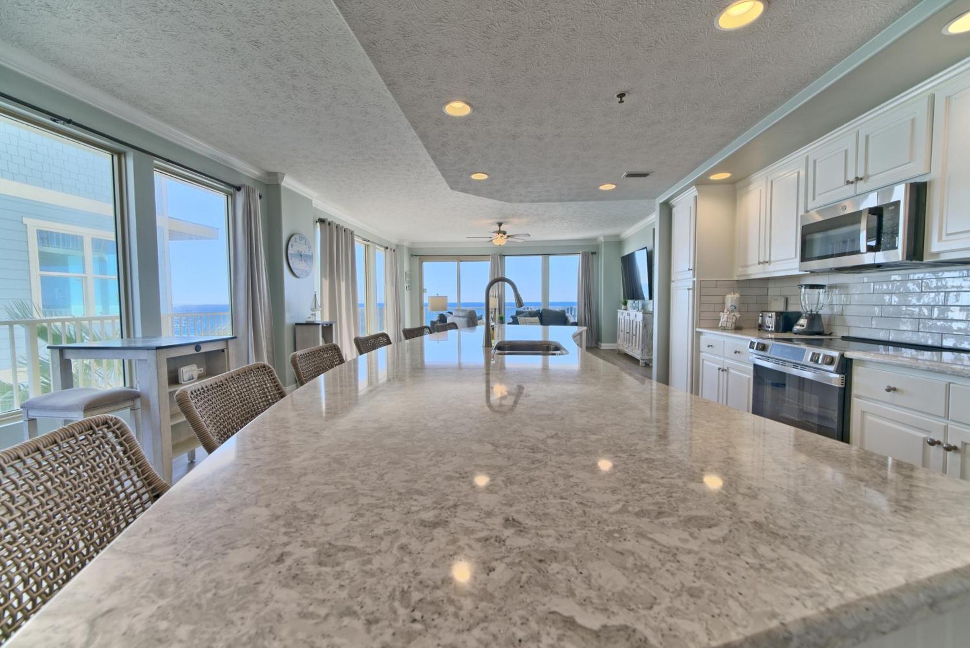 Apartment Oceanfront Retreat With Panoramic Views - 0301