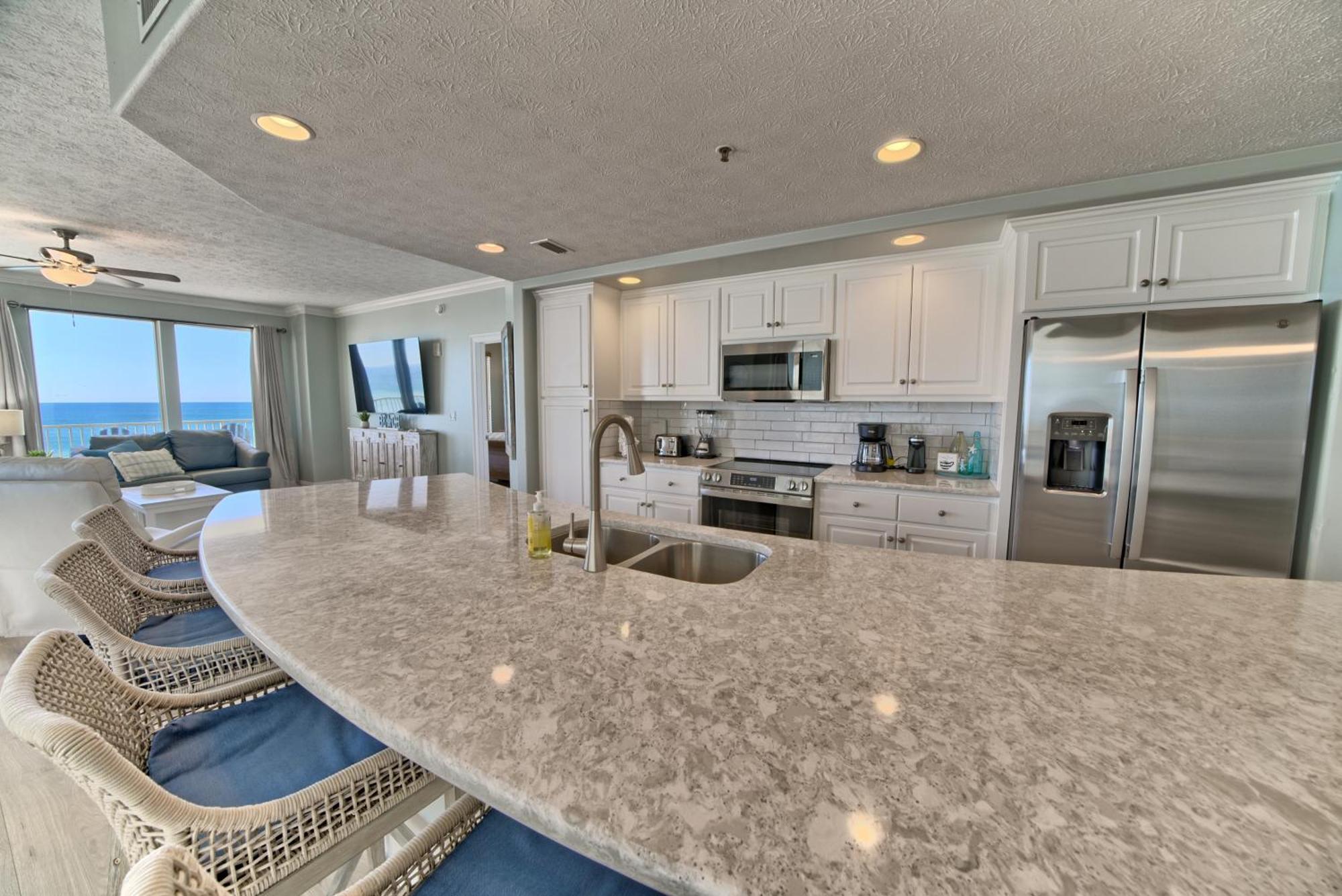 Oceanfront Retreat With Panoramic Views - 0301 *
